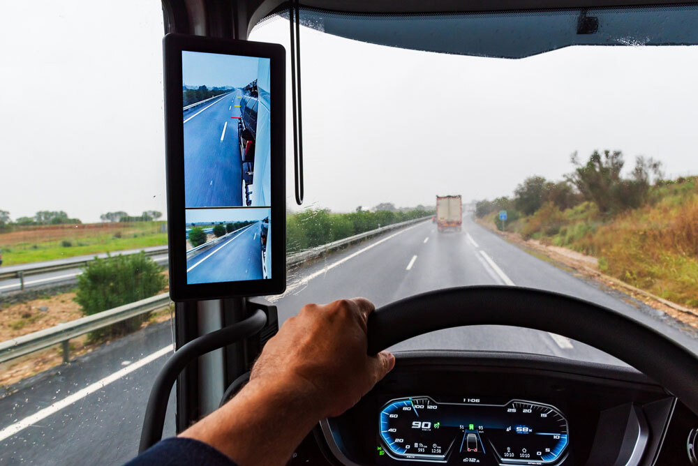 Détection des angles morts camion routier