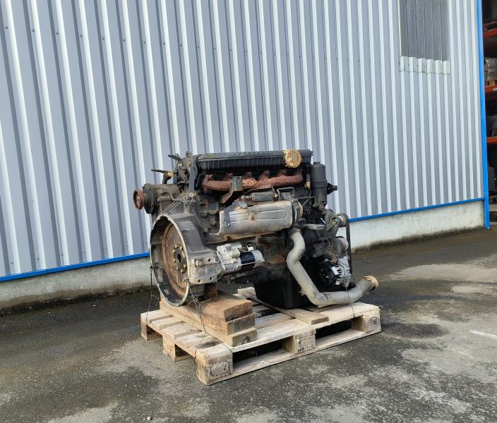 Moteur ECONIC2628 MONTAGE BENNE A ORDURE OM906LA MERCEDES