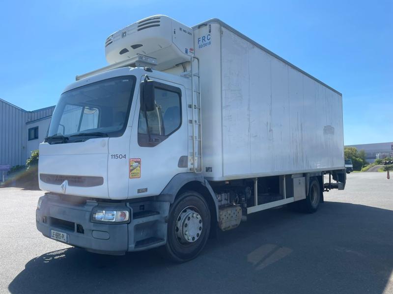 Camion porteur Renault Premium 270 DCI