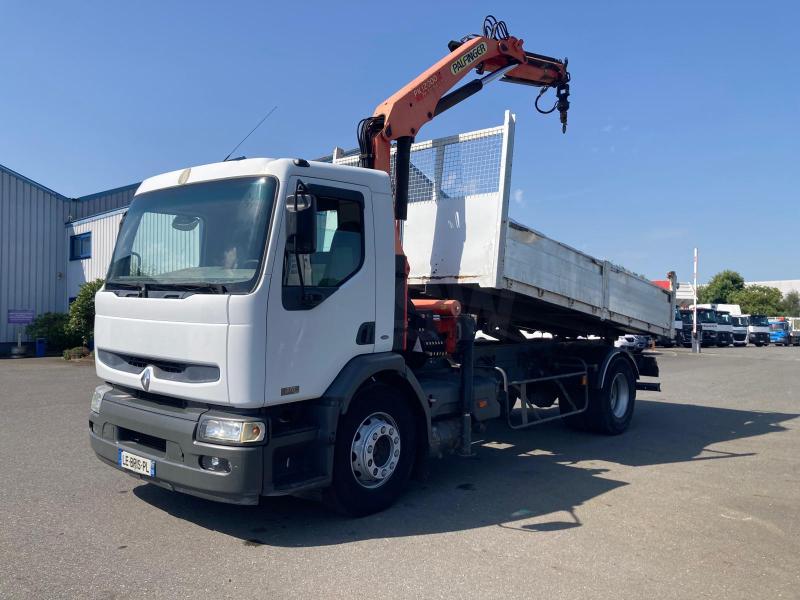 Camion porteur Renault Premium 370