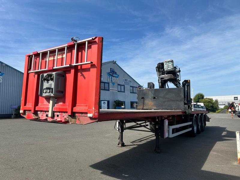 Semi-remorque Fruehauf TX34CT S/R PLATEAU + GRUE SUR ROLL