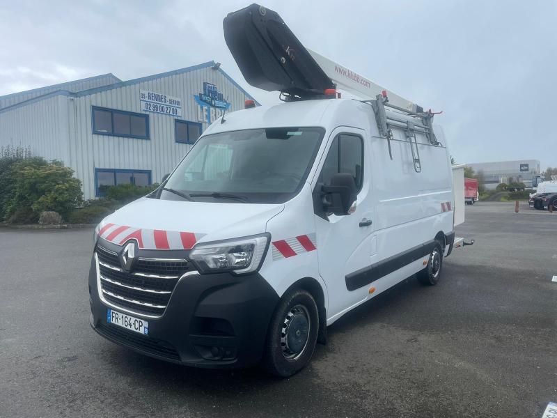 Utilitaire Renault Master Traction 145 Dci