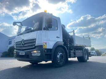 Camion porteur Mercedes Atego 1321