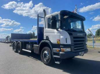 Camion porteur Scania P 380