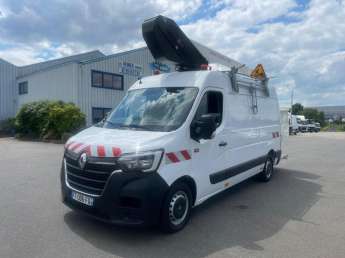Utilitaire Renault Master Traction 145