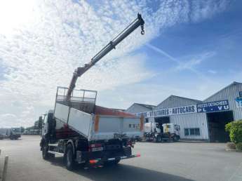 Camion porteur Renault Kerax 380 DXI