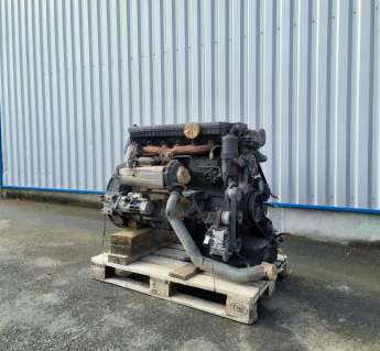 Moteur ECONIC2628 MONTAGE BENNE A ORDURE OM906LA MERCEDES