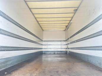 Camion porteur Renault Midlum 270.12 DXI