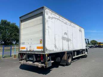 Camion porteur Renault Premium 270 DCI