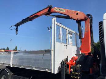 Camion porteur Renault Premium 370