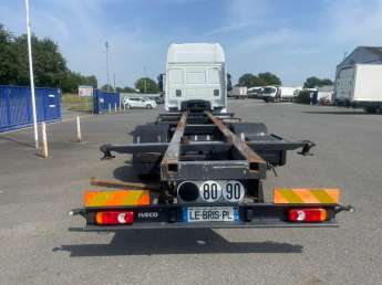 Camion porteur Iveco Eurocargo 150E28