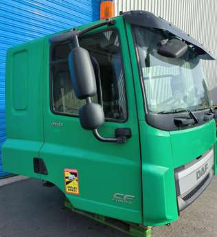 Cabine CF460 CABINE BASSE PROFONDE DE 2016 DAF