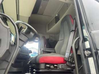 Tracteur routier Volvo FH 460 Globetrotter