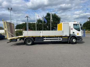 Camion porteur Renault Gamme D 250