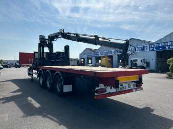 Semi-remorque Fruehauf TX34CT S/R PLATEAU + GRUE SUR ROLL