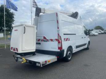 Utilitaire Renault Master Traction 135.35