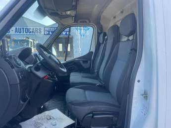 Utilitaire Renault Master 2.3 DCI 125