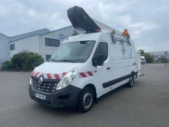 Utilitaire Renault Master Traction 135.35