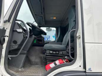 Camion porteur Volvo FM 450