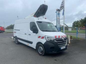 Utilitaire Renault Master Traction 145 Dci