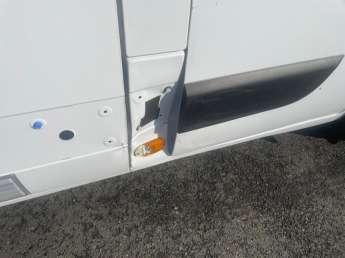 Utilitaire Renault Master Traction 145 Dci