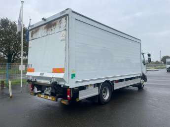 Camion porteur Renault Gamme D 210