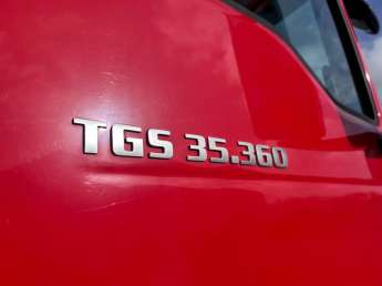 Camion porteur MAN TGS 35.360