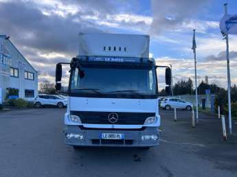 Camion porteur Mercedes Atego 1224