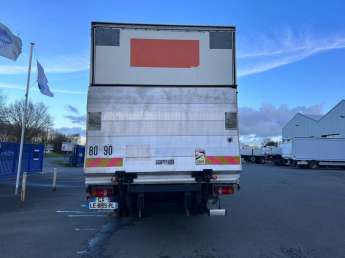 Camion porteur Mercedes Atego 1224