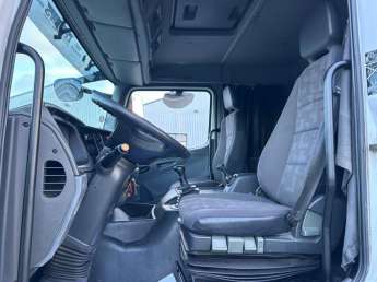 Camion porteur Mercedes Atego 1224