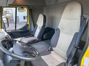 Camion porteur Renault Midlum 270.18 dxi