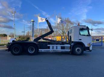 Camion porteur Volvo FM13 400 