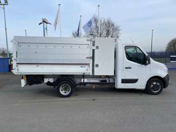 Utilitaire Nissan NV400 145.35