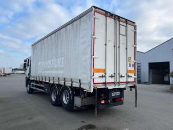 Camion porteur Renault C-Series C380.26